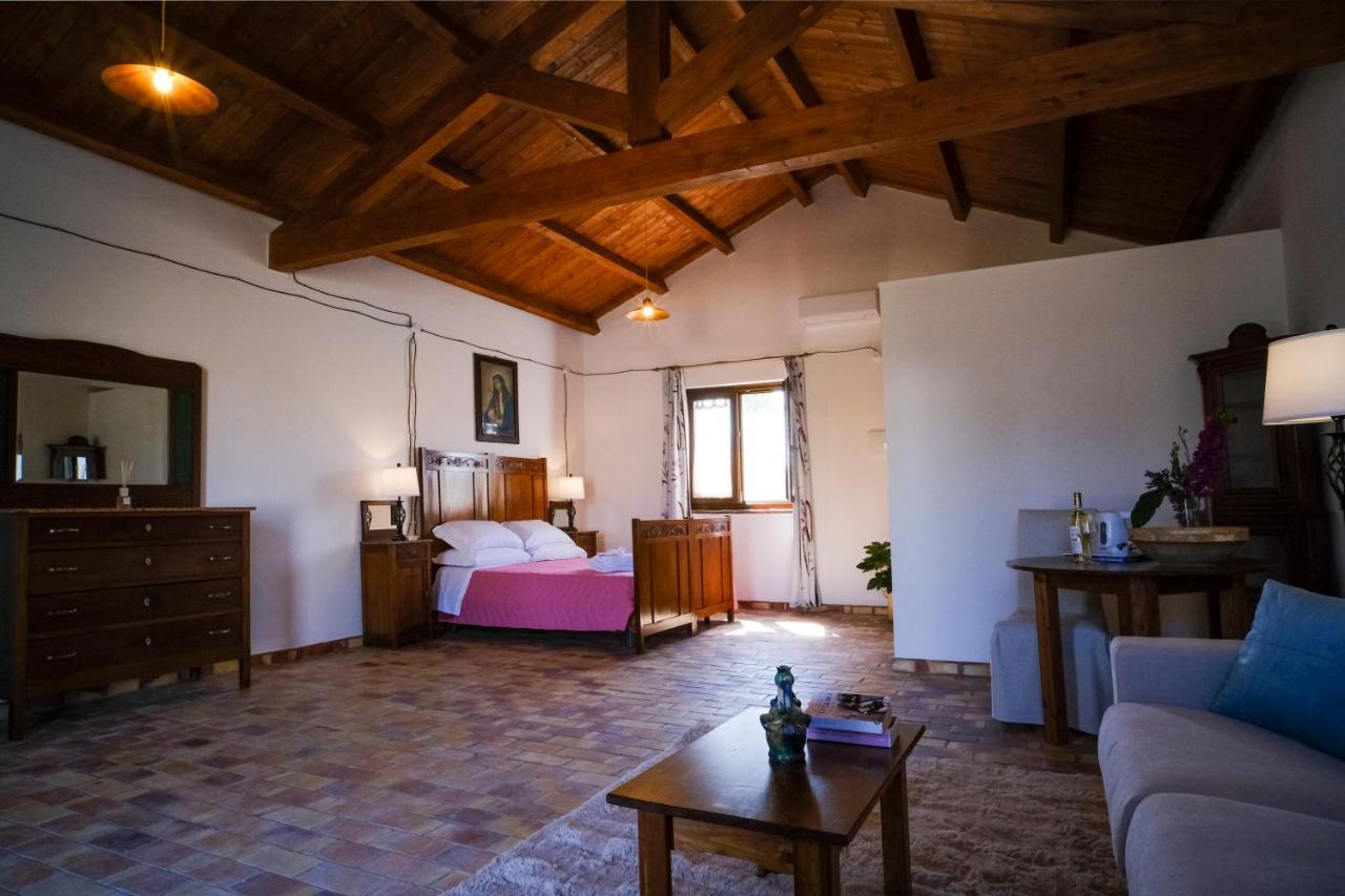 Masseria Crocco Montalbano Ionico Luaran gambar