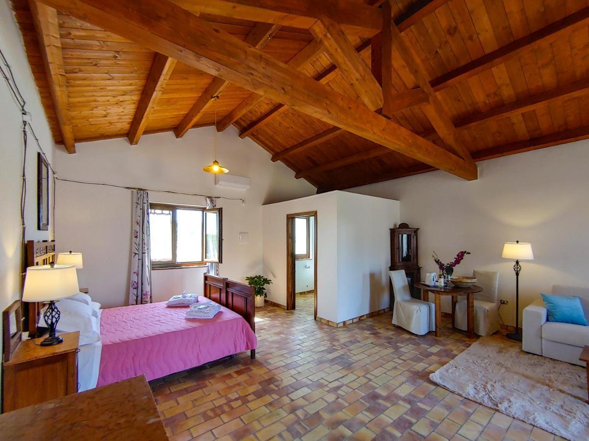 Masseria Crocco Montalbano Ionico Luaran gambar